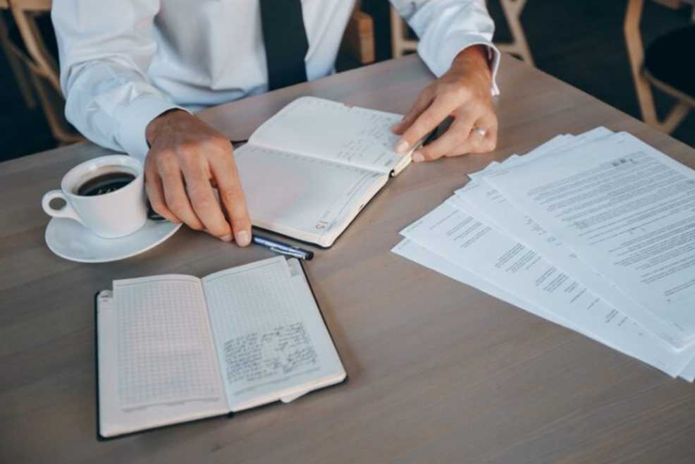 انواع خدمات ترجمه فامنین